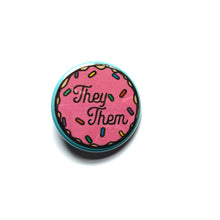 Load image into Gallery viewer, 1.25” Cute Donut Pronoun Buttons